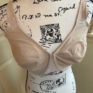 Wacoal Soft Embrace Seamless Lace Bra, 38G, NWOT